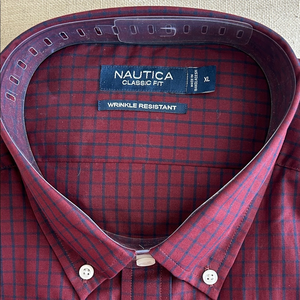 Nautica Men's Royal Burgundy Plaid  Dress Shirt Size XL - Picture 2 of 4